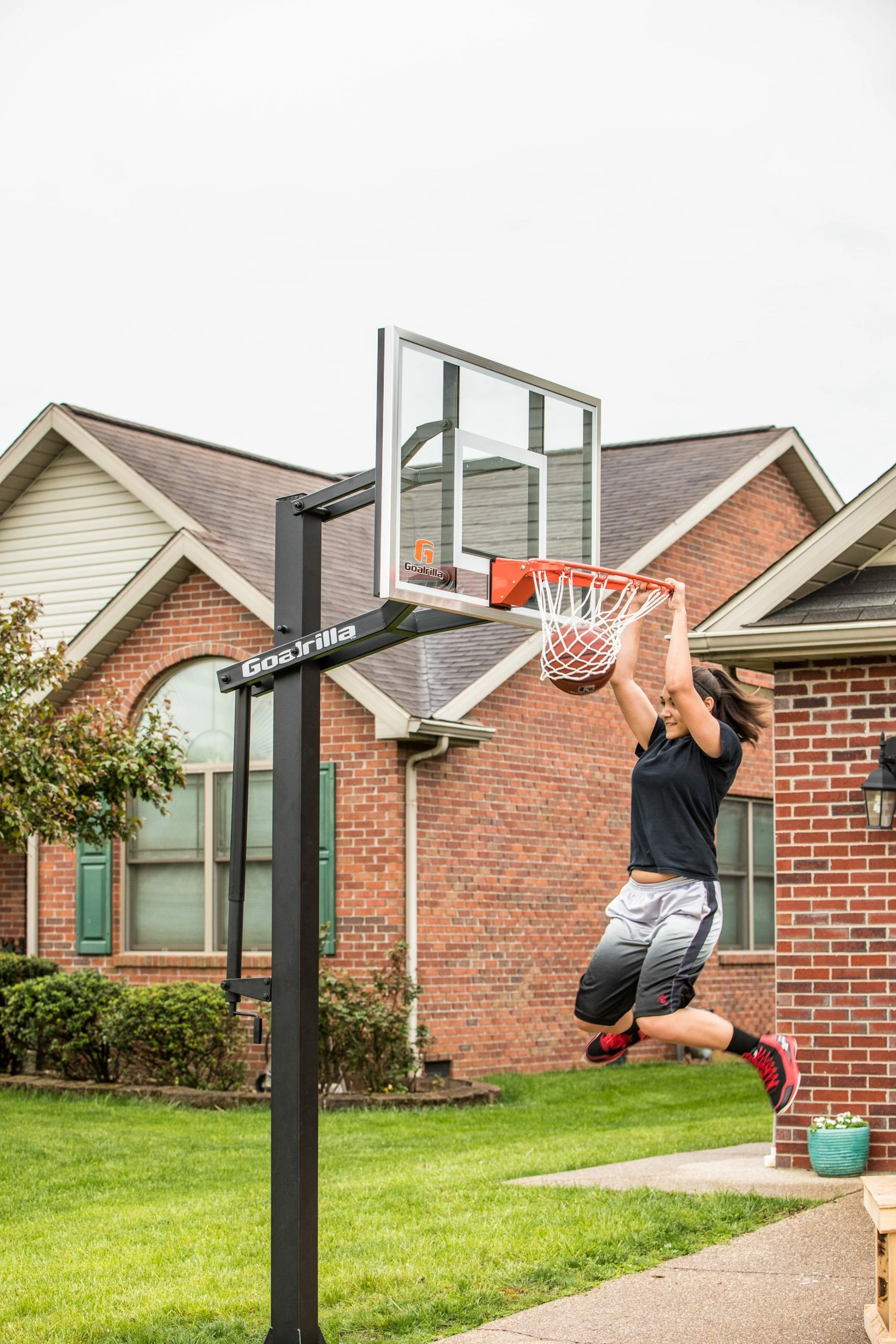 Front Page -Goalrilla Shop goalrillamediumweightflexrim basketballrim b2601 6 1 scaled