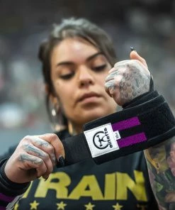Elitefts™ JUPITER Wrist Wraps -Goalrilla Shop jupiter wristwraps purple inuse