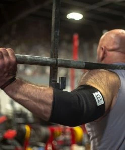 Elitefts™ Super Heavy Elbow Sleeve -Goalrilla Shop superheavysleeves inuse3